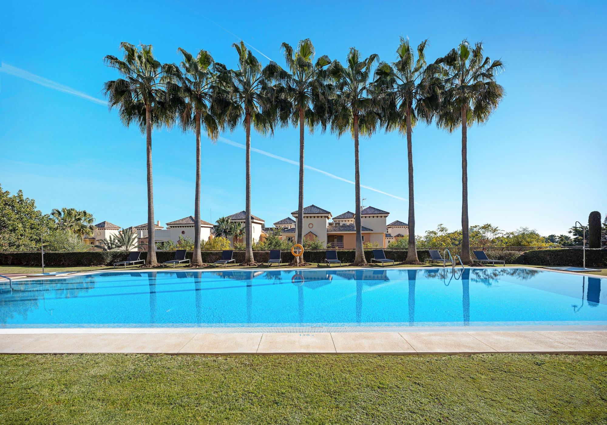 Deluxe Villas Don Carlos Resort Marbella Exterior photo