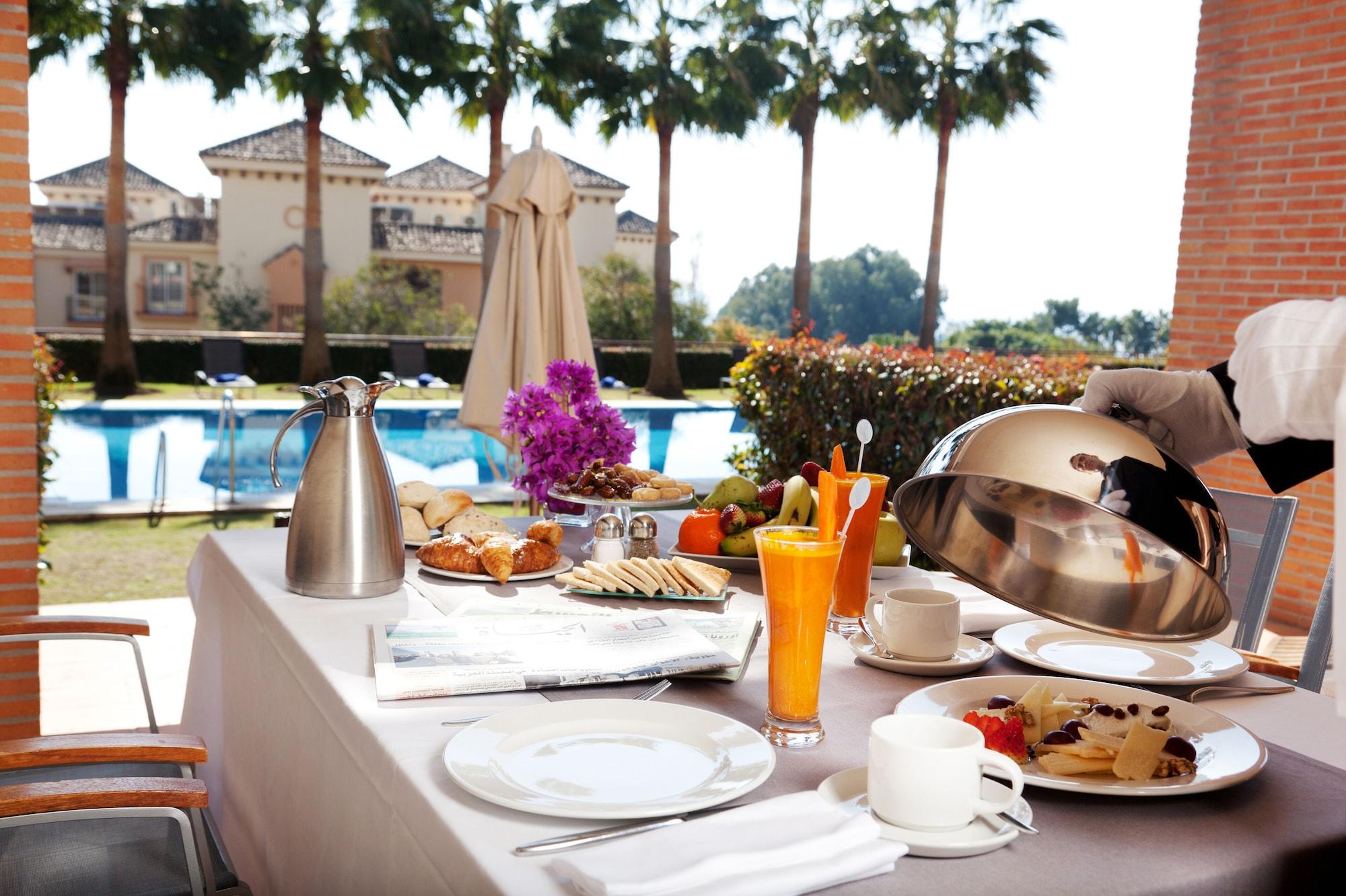 Deluxe Villas Don Carlos Resort Marbella Exterior photo